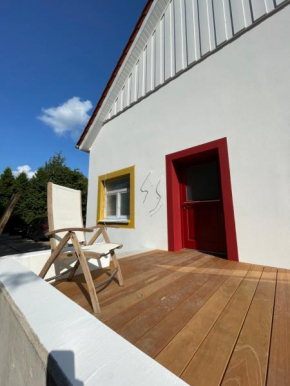 geräumige Wohnung mit Terrasse